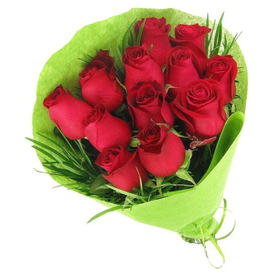 Fresh Red Roses and Bouquet